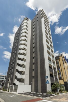 プレサンスロジェ内山一丁目（1801）